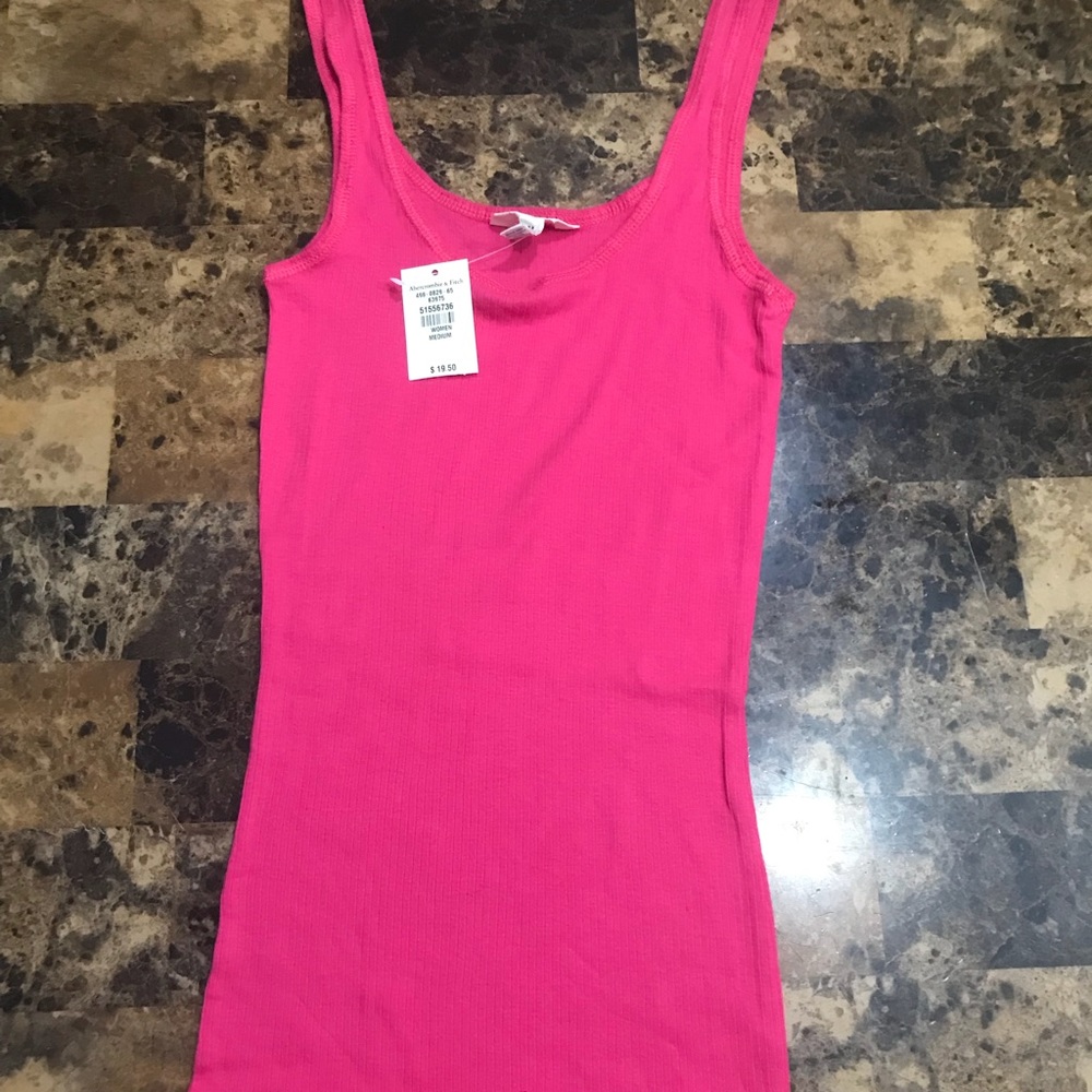 Abercrombie & Fitch Women’s pink Tank Top